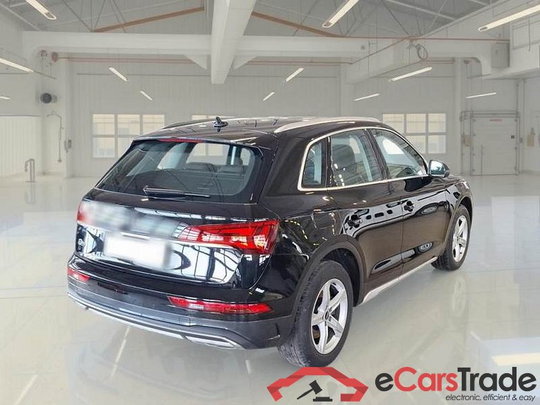 AUDI Q5 / 2020 / 5P / SUV 35 TDI BUSINESS ADVANCED S TRONIC #2