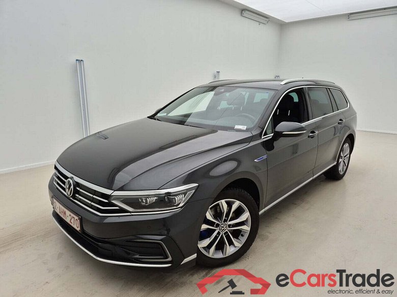 VOLKSWAGEN PASSAT VARIANT 1.4 GTE BUSINESS DSG6 #1