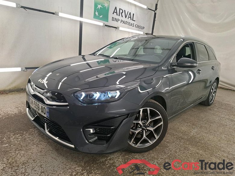 KIA ceed SW / 2021 / 5P / Break 1.6 GDI ISG PHEV PREMIUM SW DCT6 #1
