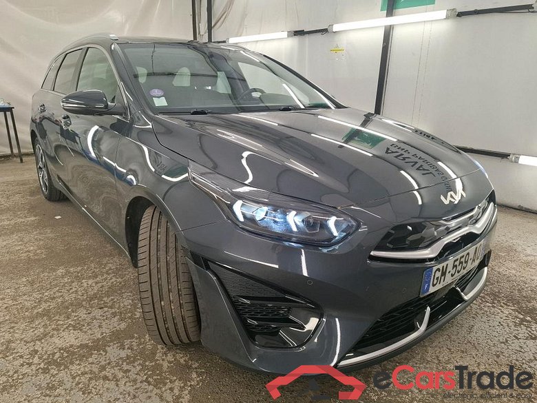 KIA ceed SW / 2021 / 5P / Break 1.6 GDI ISG PHEV PREMIUM SW DCT6 #4