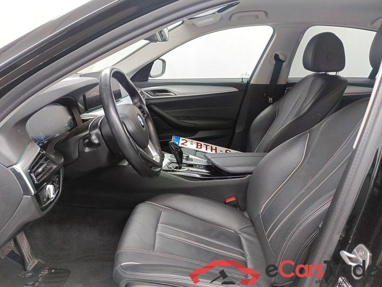 BMW 5 Reeks Berline 520e 150kW 4d #3