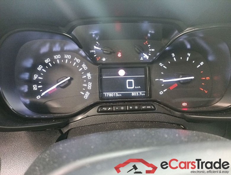 Citroën Berlingo Multispace 1.5 BlueHDi 100 MAN6 Feel M 5d #6