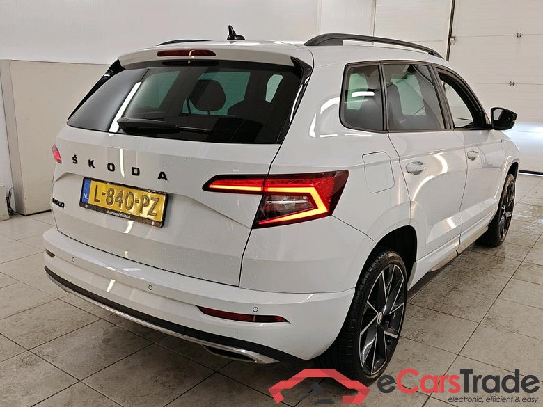 Skoda Karoq 1.5 TSI ACT Greentech DSG Sportline Buss 5d #2