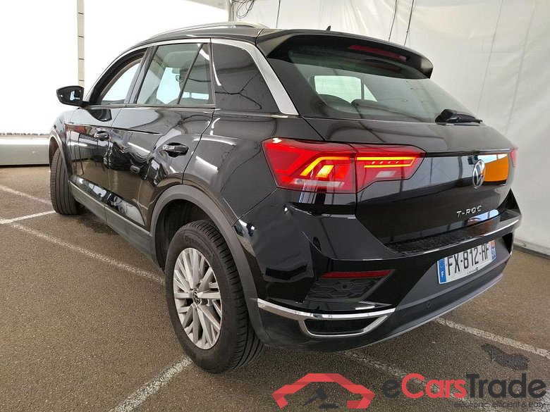 VOLKSWAGEN T-Roc / 2017 / 5P / SUV 2.0 TDI 150 LOUNGE BUSINESS DSG7 #2