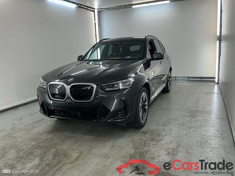 BMW IX3 80KWH AUTO