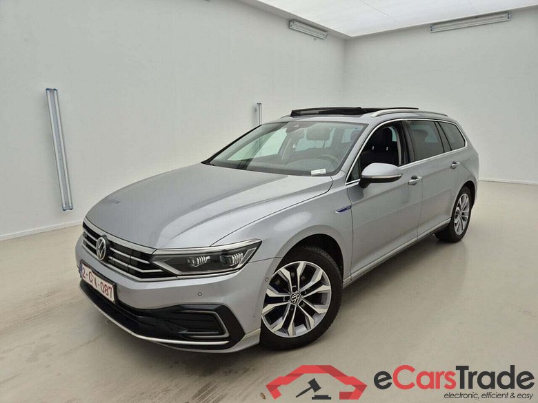 VOLKSWAGEN PASSAT VARIANT 1.4 TSI GTE BUSINESS DSG #1