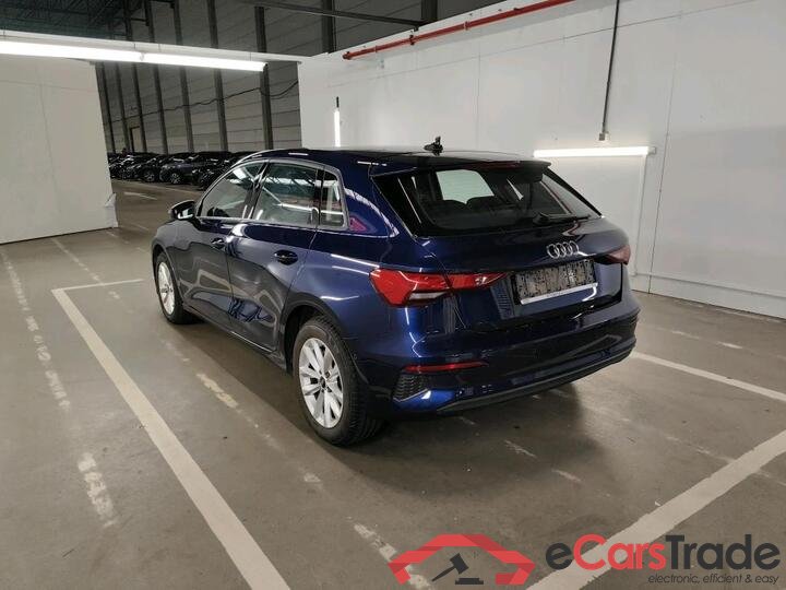 Audi A3 Sportback A3 Sportback 1.0 30 TFSi S tronic Attraction BE (Mild Hybrid) 81kW/110pk  5D/P Auto-7 - CO2 indicatief #3