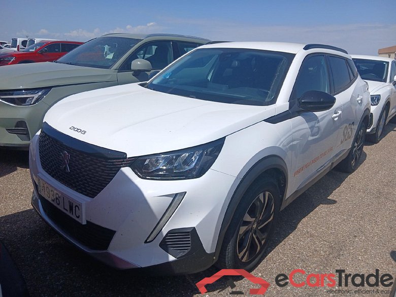 PEUGEOT 2008 / 2019 / 5P / todoterreno Allure BlueHDI 81kW (110CV)