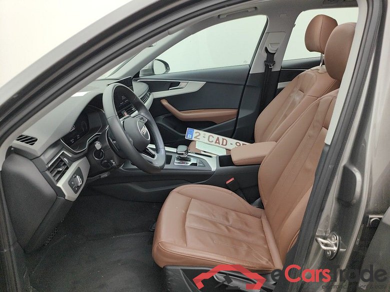 Audi A4 Avant 2.0 30 TDi 100kW S tronic Attraction B.E 5d #3