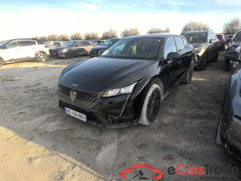 Peugeot 408 Allure Hybrid 136 e-DCS6 #1