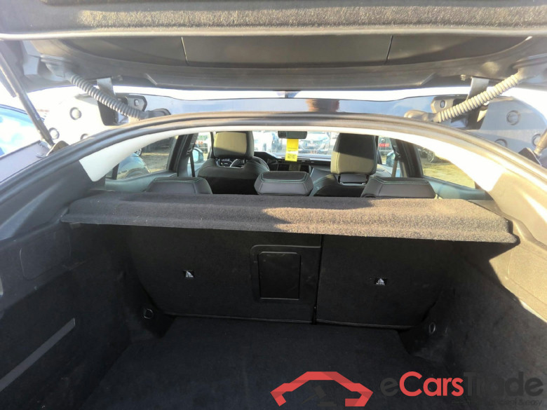 Peugeot 408 Allure Hybrid 136 e-DCS6 #6