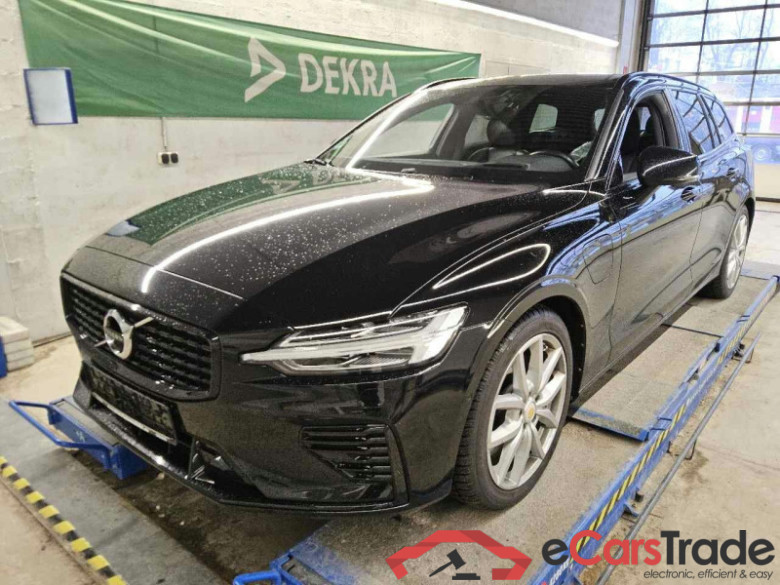 Volvo V60 Kombi (2018->) DE - Kb5 T6 Twin Engine AWD PHEV EU6d, R Design, 2020 - 2021 #1