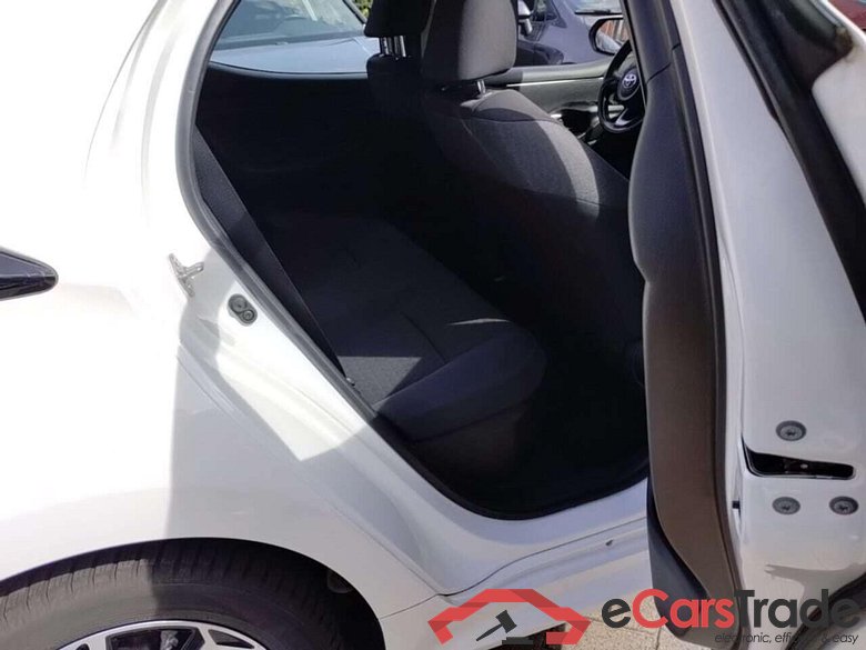 TOYOTA YARIS 1.5 Hybrid Dynamic #5
