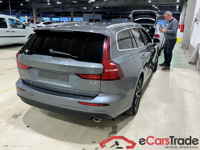 VOLVO V60 2.0 D3 GEARTRONIC MOMENTUM PRO #4
