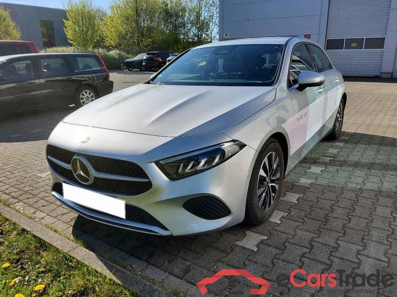Mercedes-Benz A (BM 177)(03.2018->) DE - LimS5 A 200 EU6d, (Facelift) 2022 - 2024