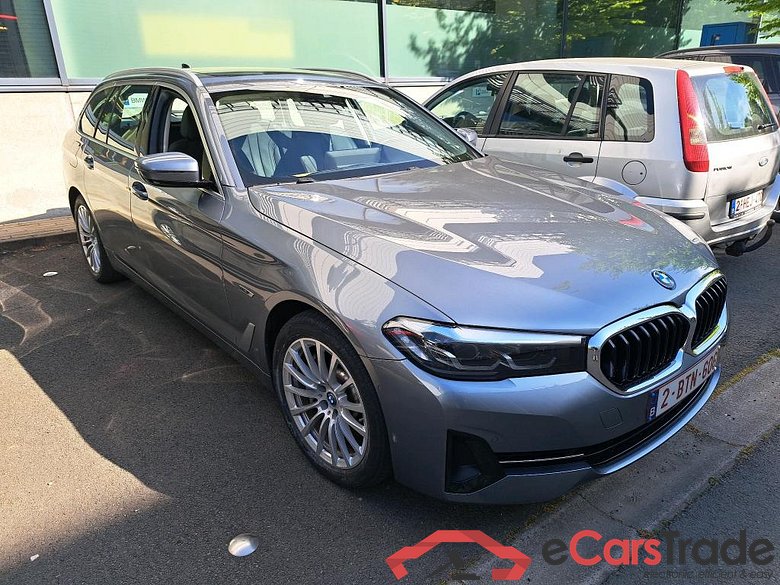 BMW 5 SERIES TOURING 2.0 520E TOURING AUTO #2