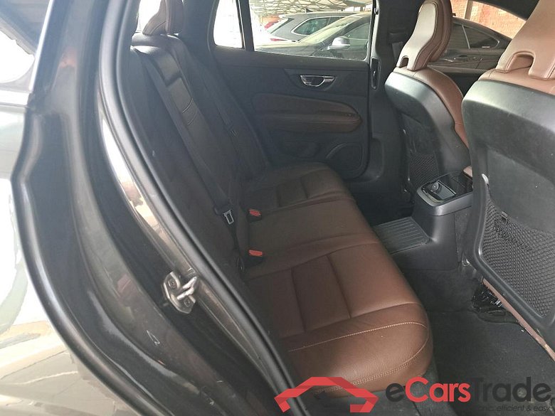 VOLVO V60 - 2018 2.0 T6 AWD PHEV Inscription Expression #6