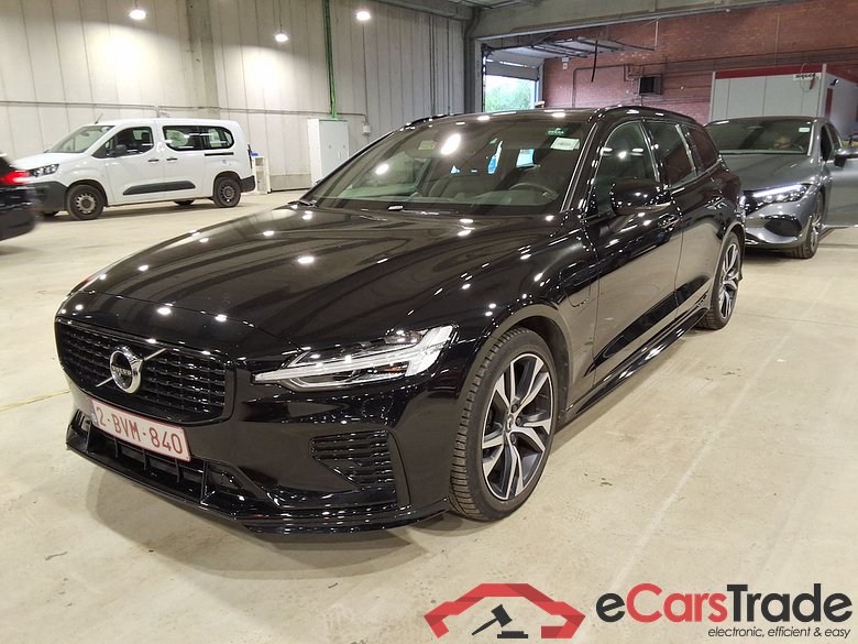 VOLVO V60 2.0 T8 RECHARGE AWD GEARTR R-DESIGN