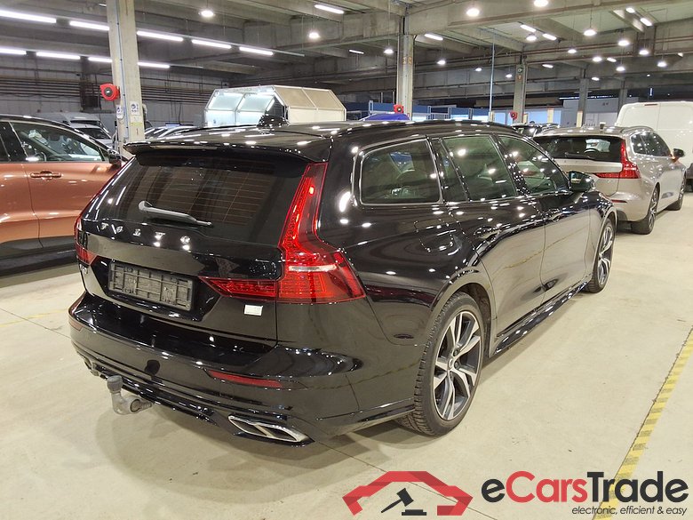 VOLVO V60 2.0 T8 RECHARGE AWD GEARTR R-DESIGN #4
