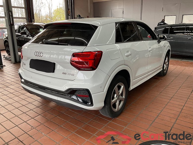 AUDI Q2 35 TFSI S tronic S line 5d 110kW #2