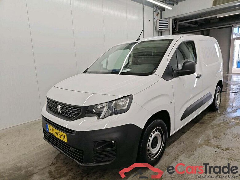 PEUGEOT Partner 1.2 PT. Premium