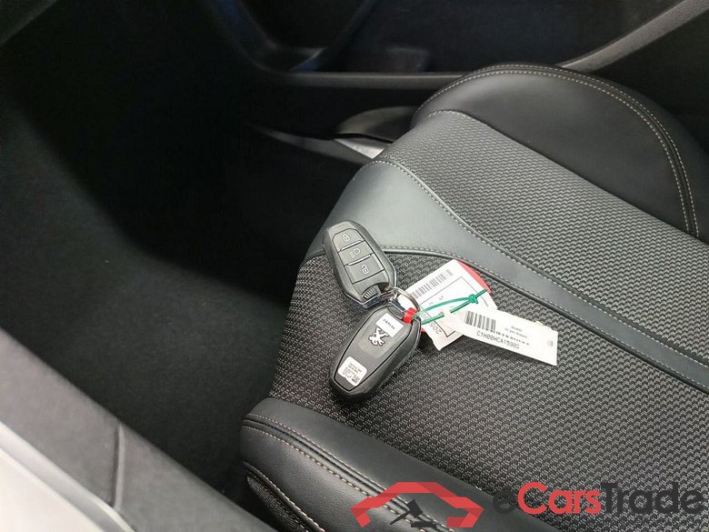PEUGEOT 5008 DIESEL - 2021 1.5 BlueHDi 130 GT AT 5d #4