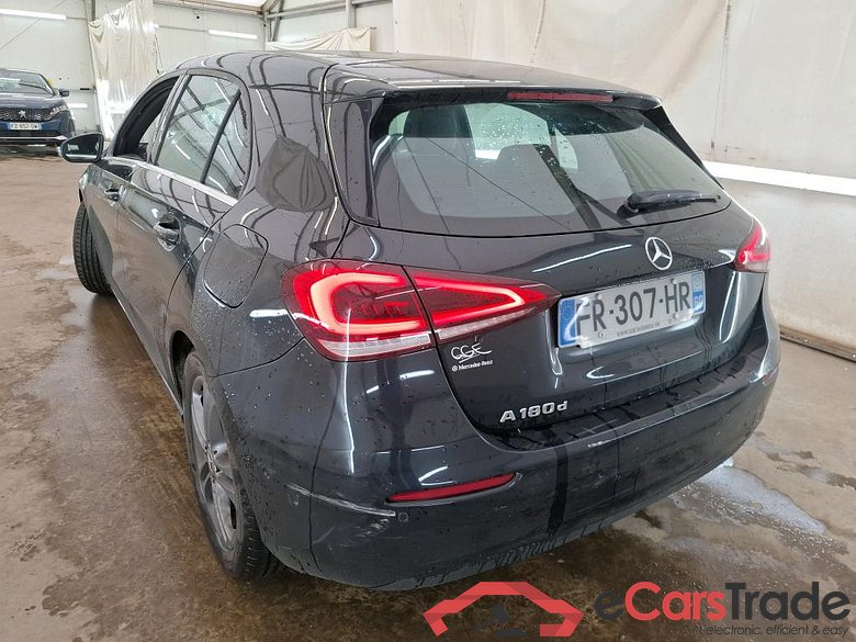 MERCEDES-BENZ Classe A Compact / 2018 / 5P / Berline A 180 d Business Line BVA #2