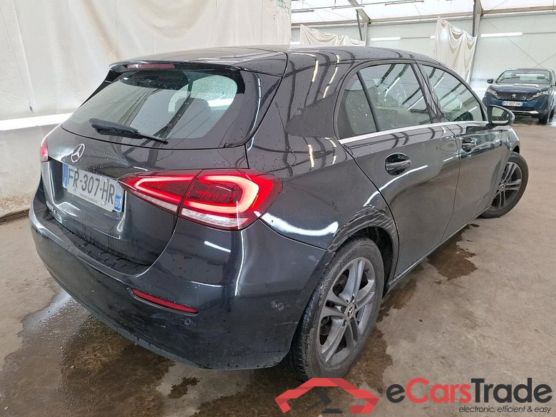MERCEDES-BENZ Classe A Compact / 2018 / 5P / Berline A 180 d Business Line BVA #3