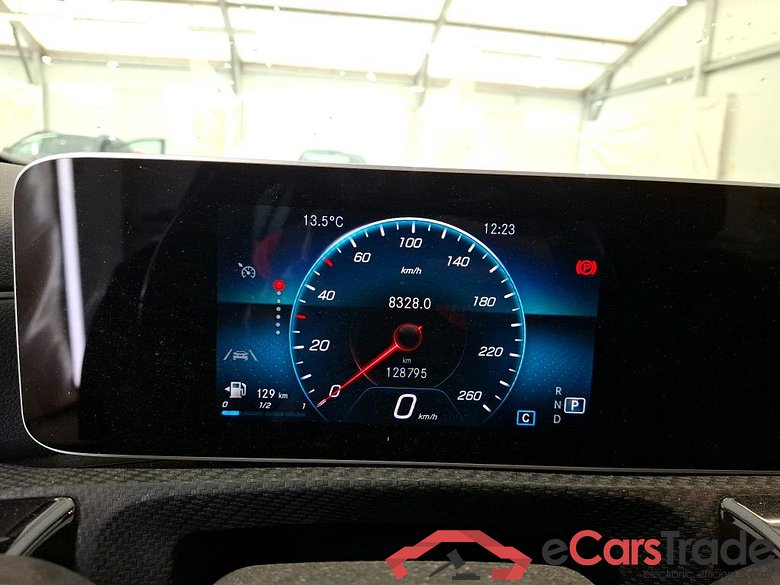 MERCEDES-BENZ Classe A Compact / 2018 / 5P / Berline A 180 d Business Line BVA #6