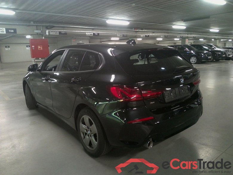 BMW 118i Aut. LED-Xenon LC-Pro Navi KeylessGo Klima PDC ... #4