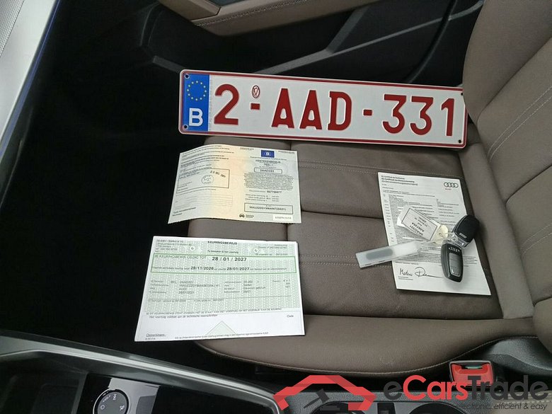 Audi A3 Berline 1.5 TFSi 35 110kW S tronic S line 4d #4