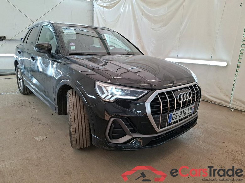 AUDI Q3 / 2018 / 5P / SUV 45 TFSI E 245 S TRONIC S LINE #4