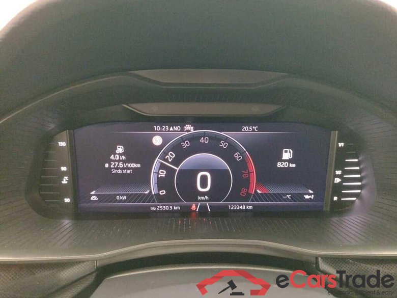 SKODA Scala 1.0 TSI Sport Business #4