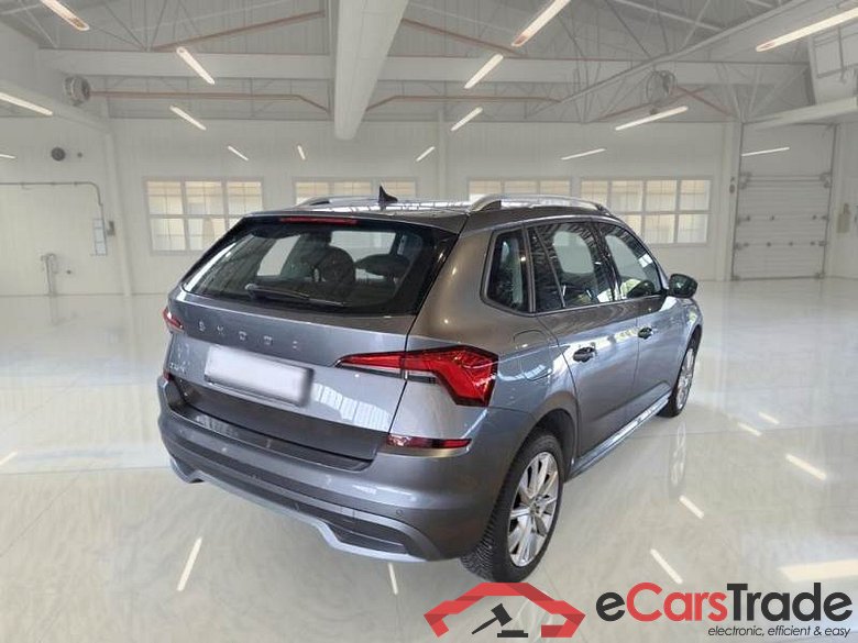 SKODA KAMIQ / 2019 / 5P / SUV 1.0 TSI 81KW STYLE DSG #2