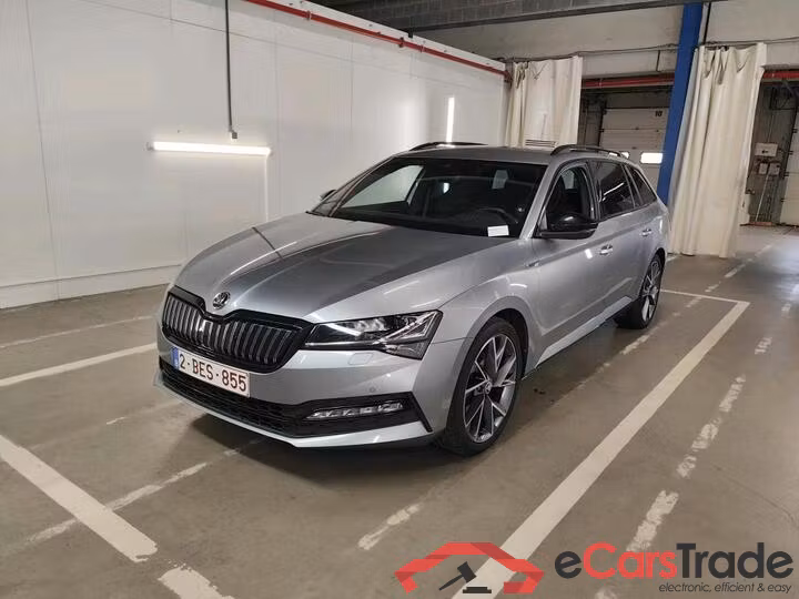 Skoda Superb Combi Superb Combi 1.4 TSI iV DSG6 Sportline (PHEV) 160kW/218pk  5D/P Auto-6