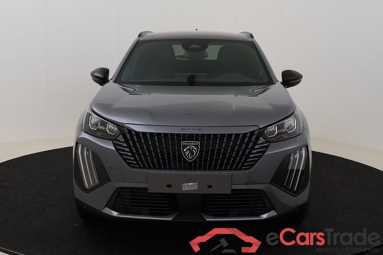 Peugeot 2008 Allure  1.2 Turbo 100 hp Man. 6    #2