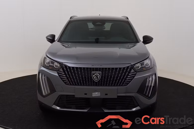 Peugeot 2008 Allure  1.2 Turbo 100 hp Man. 6    #2