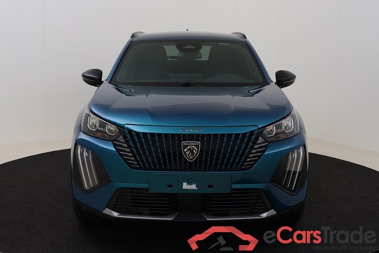 Peugeot 2008 Allure  1.2 Turbo 100 hp Man. 6    #2
