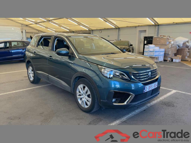 Peugeot 5008 1.2 PureTech 7PL I-Cockpit Navi Klima PDC ... #2