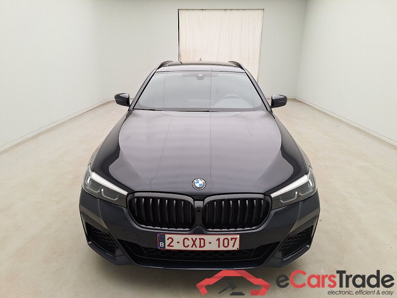 BMW, 5-serie To FL'20, BMW 5 Reeks Touring 520i Aut. (120 kW) 5d