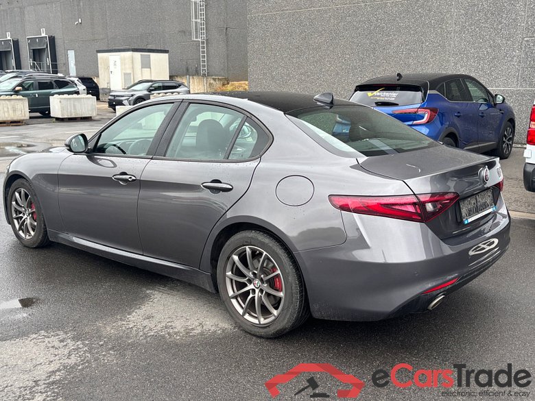 Alfa Romeo Giulia 2.2 JTDm Aut. Pano LED-Xenon 1/2 Leather KeylessGo Klima PDC ... #4