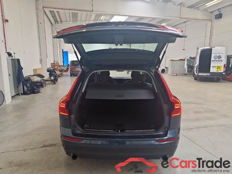 VOLVO XC60 / 2017 / 5P / SUV B4 D AWD GEARTR. BUSINESS #5