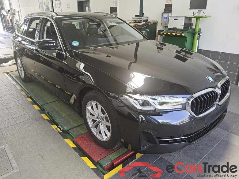 BMW 5 Touring (G31)(2017->) DE - Kb5 520 d Mild-Hybrid EU6d, xDrive, (Facelift) 2020 - 2024 #2