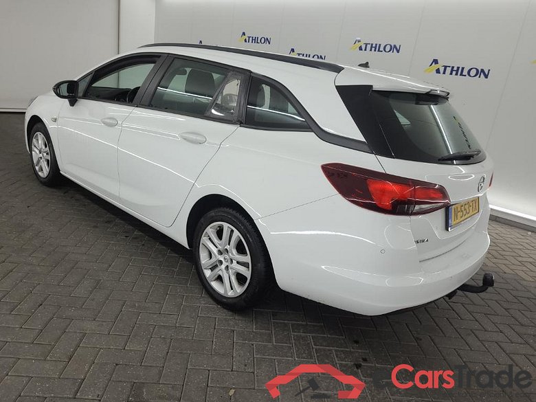 OPEL Astra Sports Tourer 1.2 turbo 81kW Edition 5D #4