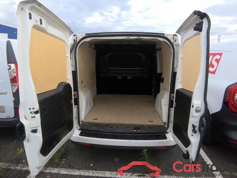 DOBLO CARGO MJET 105 PRO LOUNGE #5