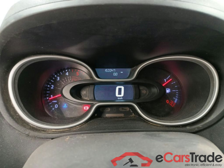 Renault Trafic L2H1 dCi 120 Grand Confort DC 2.9T 4d #6