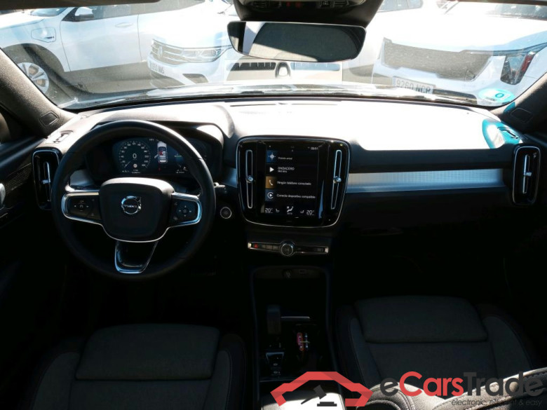 VOLVO XC40 1.5 T5 Recharge PHEV Plus Bright Auto 260 CV 10 kWh #3