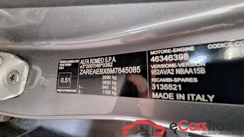 Giulia Super 2.2 JTDM 140KW AT8 E6d #5