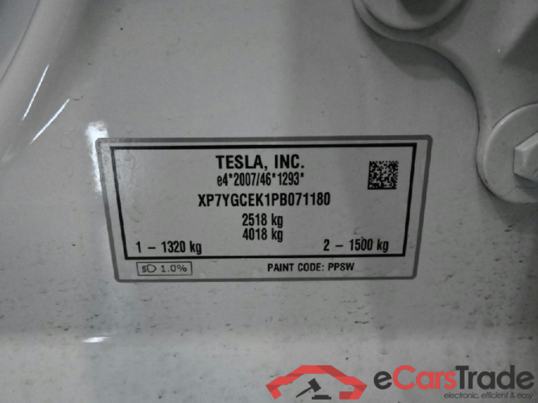 TESLA Model Y Long Range Dual Motor AWD 5d 378kW #5