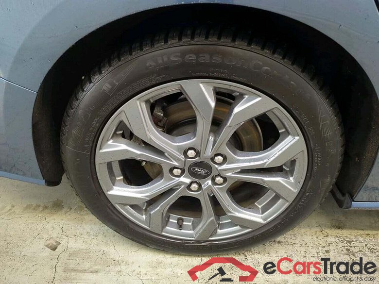 FORD Focus Wagon 1.0 EBH ST Line #5